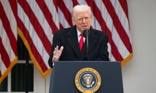 Mierová dohoda je podľa Trumpa blízko: Za Putinom posiela rokovať vyslanca