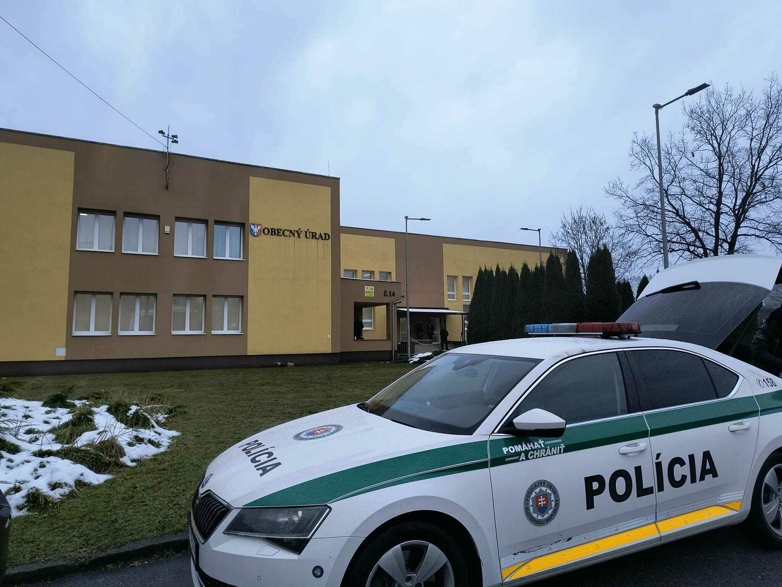 Fico dnes mení Brusel za Vyšný Orlík, sľúbil 50 návrhov. Miestny podnikateľ pre HN: Chceme diaľnicu, nie sľuby