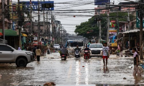 Počet obetí záplav v Thajsku vzrástol na 145, najviac zasiahnutý je juh Počet obetí záplav v Thajsku vzrástol na 145, najviac zasiahnutý je juh