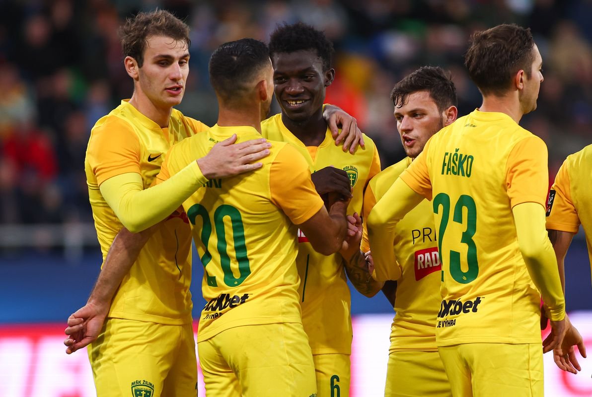 Skalica viedla na žilinskom blate. Daždivé počasie pod Dubňom potom prialo domácim