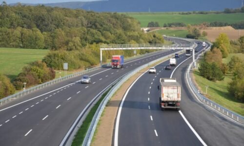 Dálnice se staví nevídaným tempem. Letos se do provozu dostane takřka 70 kilometrů