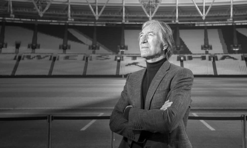 Bol to on, komu sa podarilo dotiahnuť West Ham medzi elitu. Zomrel bývalý anglický futbalista