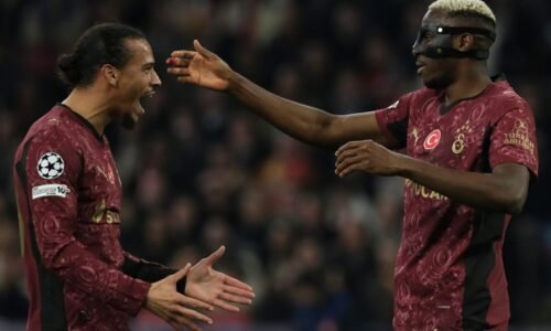 Galatasaray opäť využil silu domáceho prostredia, o výhre nad Ajaxom rozhodol hetrikom Osimhen