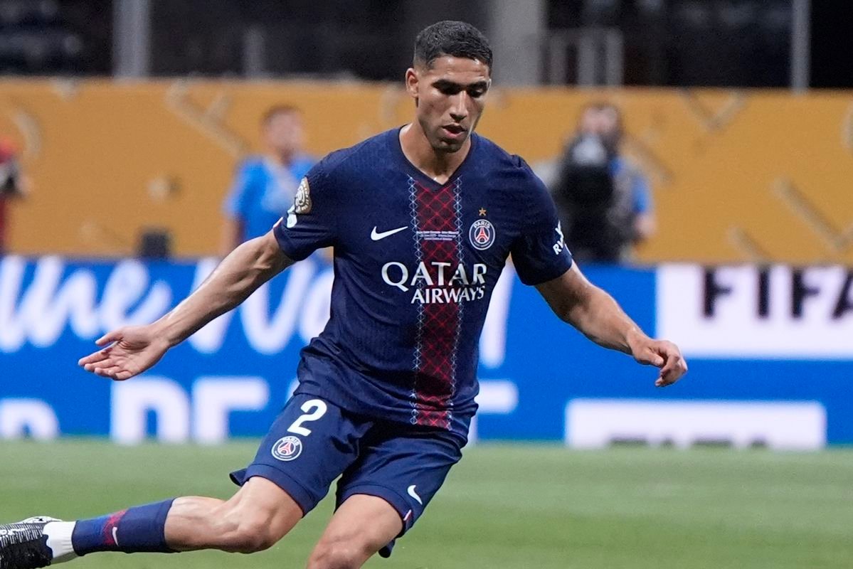 Šesť hodín fyzioterapie denne. Hakimi robí všetko, aby pomohol Maroku na domácom šampionáte