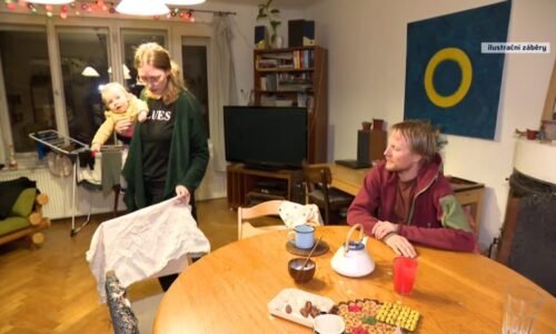 Mama hotel vládne Česku i Evropě: Stále více mladých žije kvůli drahému bydlení s rodiči