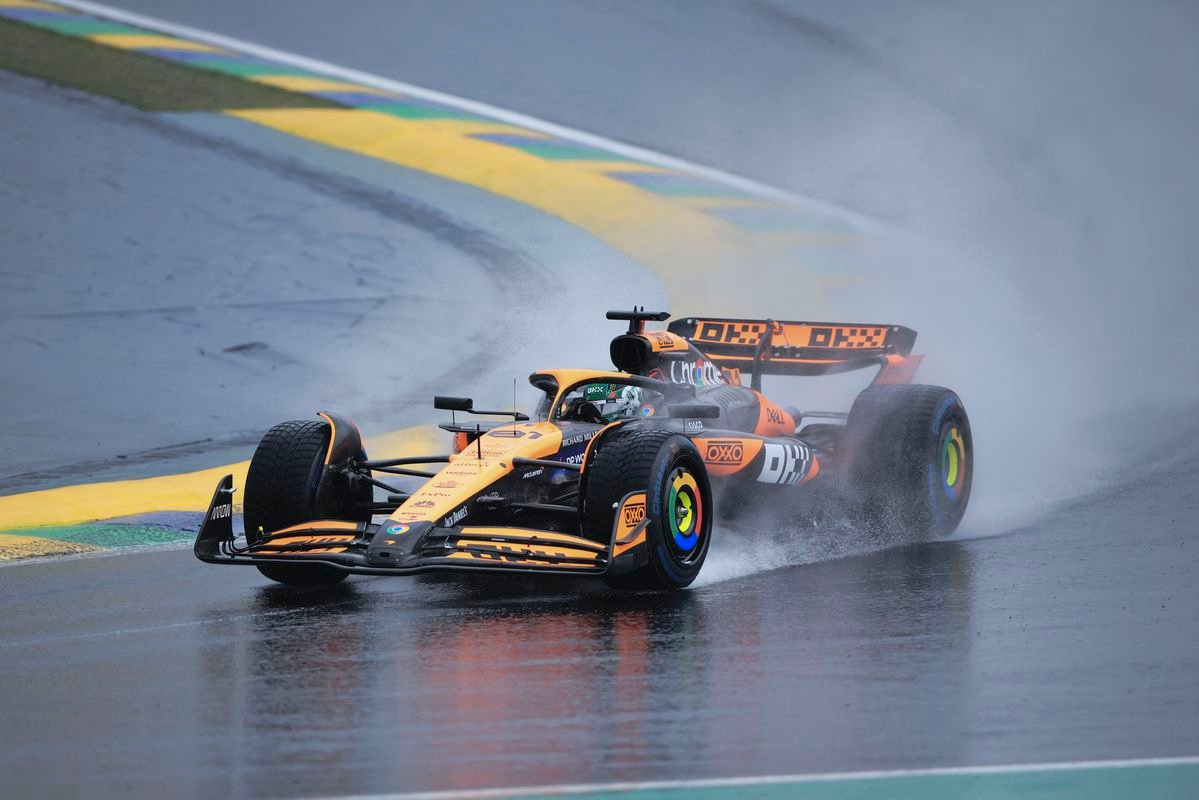 Má sa McLaren obávať dažďa v Brazílii? Bývalý pilot Formuly 1 predpovedá nervózny víkend