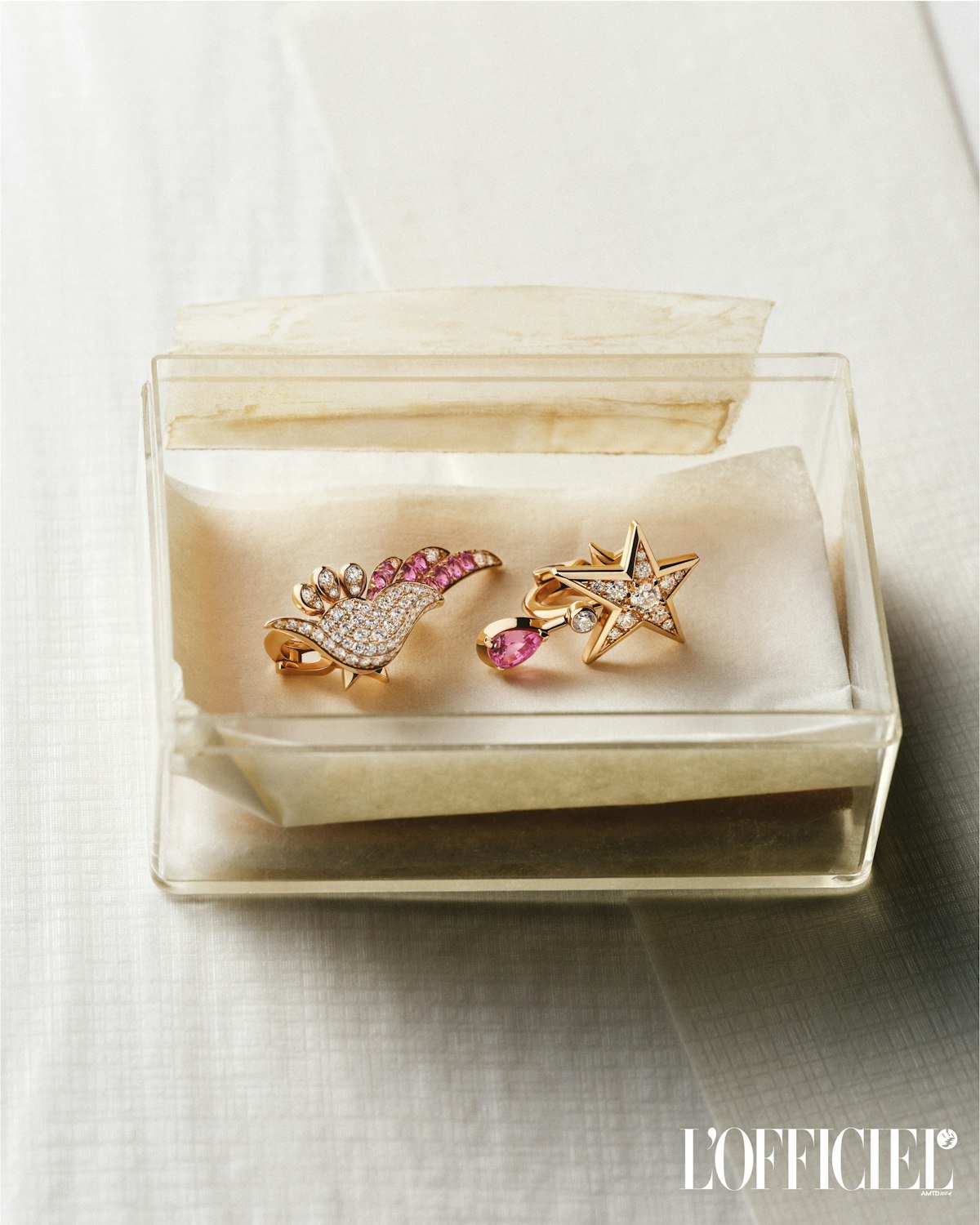 Chanel Looks to the Stars for Its Latest High Jewelry Chanel Looks to the Stars for Its Latest High Jewelry Collection