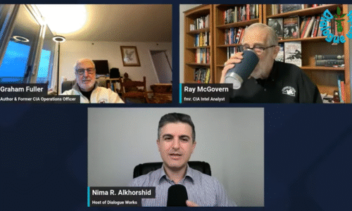 Graham Fuller: Trump začína hrať tvrdo proti Zelenskému a Európe Graham Fuller: Trump začína hrať tvrdo proti Zelenskému a Európe