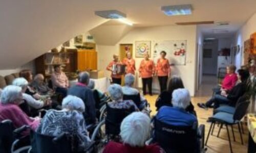 Prameň v Samaritánke v Mesiaci úcty k starším Prameň v Samaritánke v Mesiaci úcty k starším