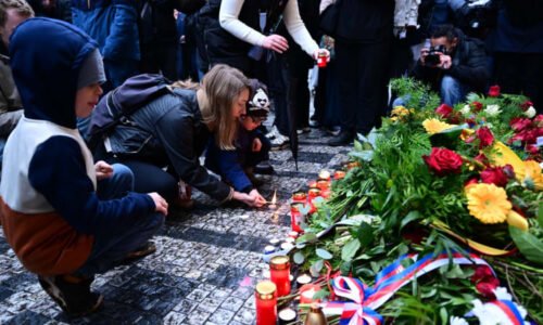 REPORTÁŽ: Ten to nemá v hlavě v pořádku, de*ile, hanba. Národní třída pulsuje emocemi REPORTÁŽ: Ten to nemá v hlavě v pořádku, de*ile, hanba. Národní třída pulsuje emocemi