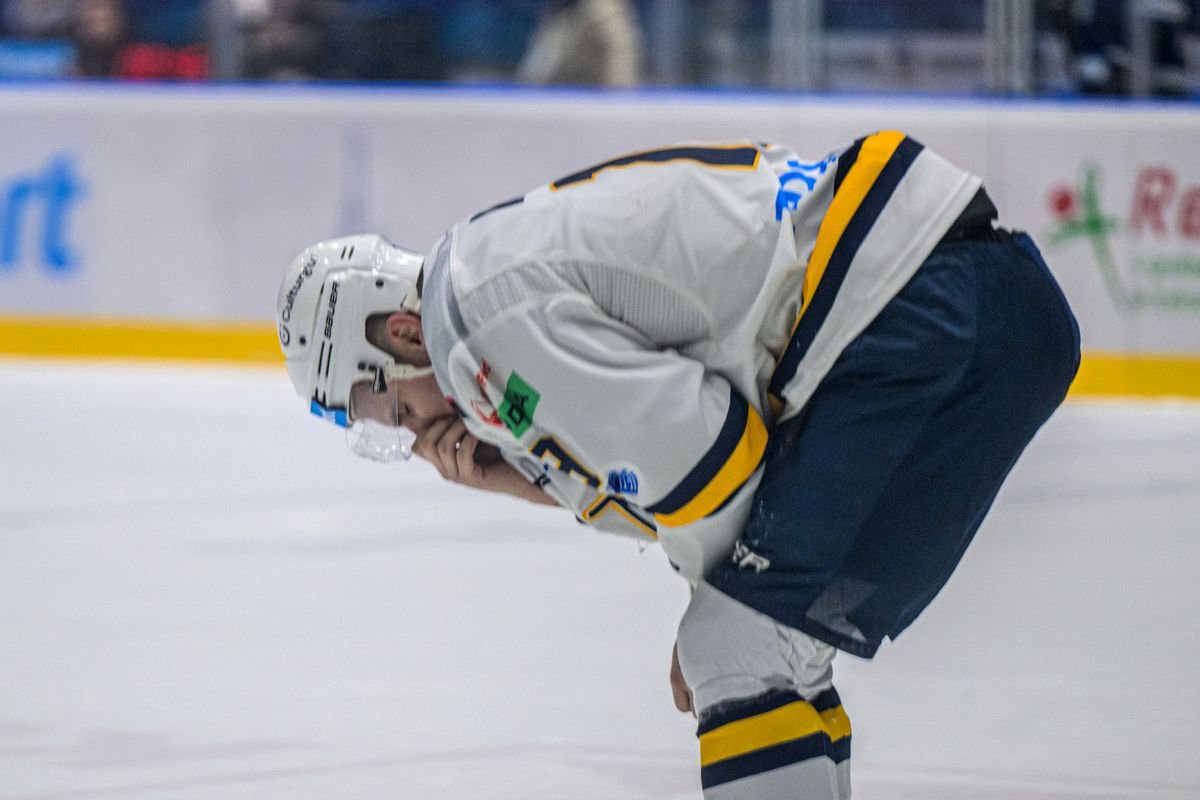 VIDEO Kapitán Spišiakov Rapáč nevedel, kde je sever. Po zápase mu museli pomáhať odísť do šatne