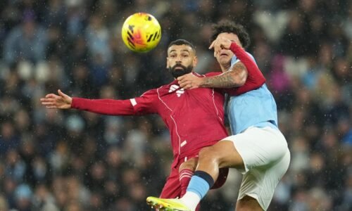 Mohameda Salaha bráni jeho exspoluhráč pred kritikou: Ani normálne, ani logické