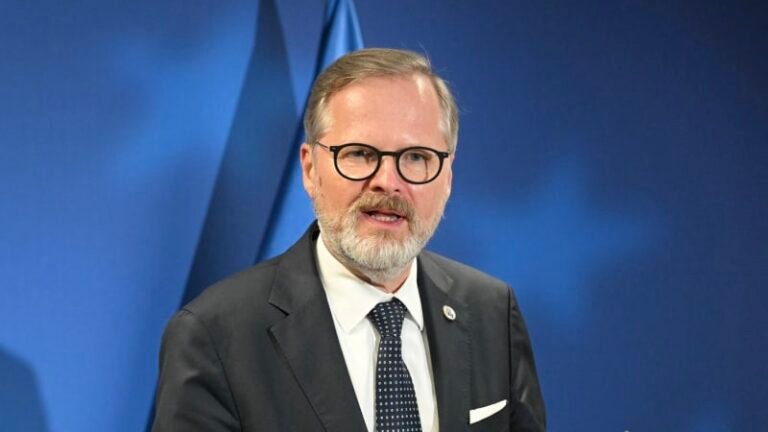 Fiala: spolu se uložilo k zimnímu spánku, každý se věnuje sobě. varoval před další porážkou