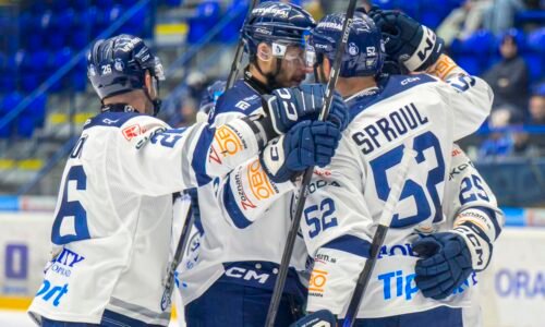 Dvaja hráči ukončili svoje pôsobenie v Poprade predčasne, Liptovský Mikuláš získal obrancu