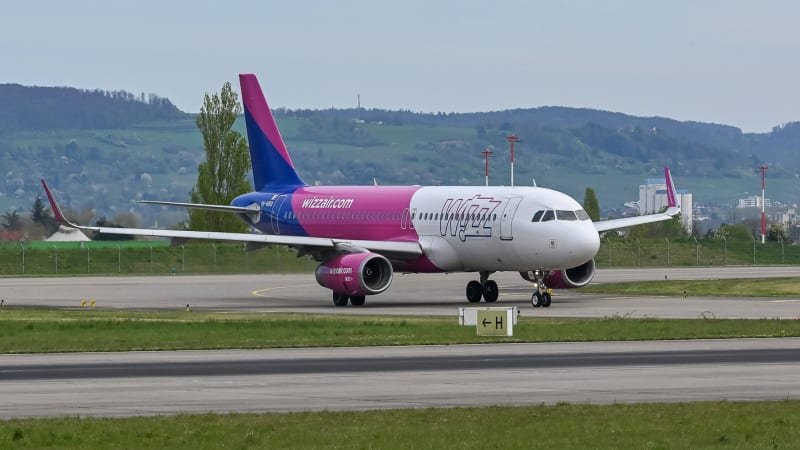 Letadla Airbusu hlásí nečekaný problém. Je nutný zásah techniků. Jak se to dotkne spojů?