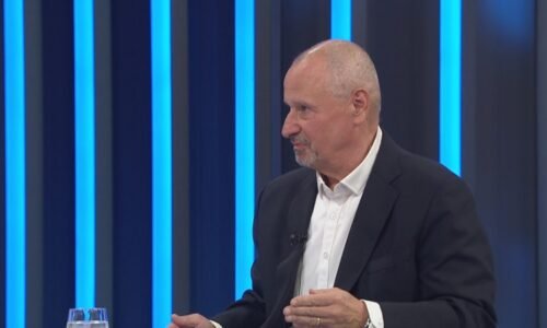 Komárek: Duka byl víc politik než duchovní otec. Ježíše urazit nelze, přesto podával žaloby