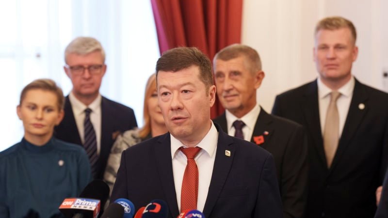 Předsedou Sněmovny byl zvolen Okamura. Podám ruku každému, kdo je ochoten ji přijmout, ujistil Předsedou Sněmovny byl zvolen Okamura. Podám ruku každému, kdo je ochoten ji přijmout, ujistil