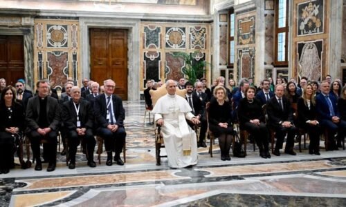 Pápež Lev XIV. vyzýva k zodpovednej výchove a ochrane v digitálnej ére