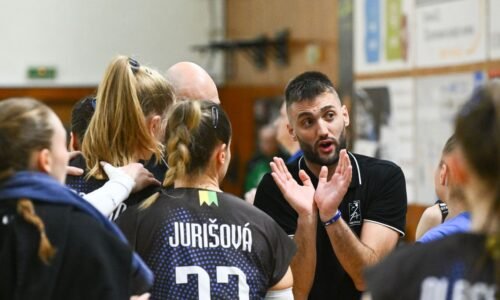 Niké extraliga: Volejbalistky Žiliny naďalej nezdolané, bez prehry pokračuje aj Slovan Bratislava Niké extraliga: Volejbalistky Žiliny naďalej nezdolané, bez prehry pokračuje aj Slovan Bratislava