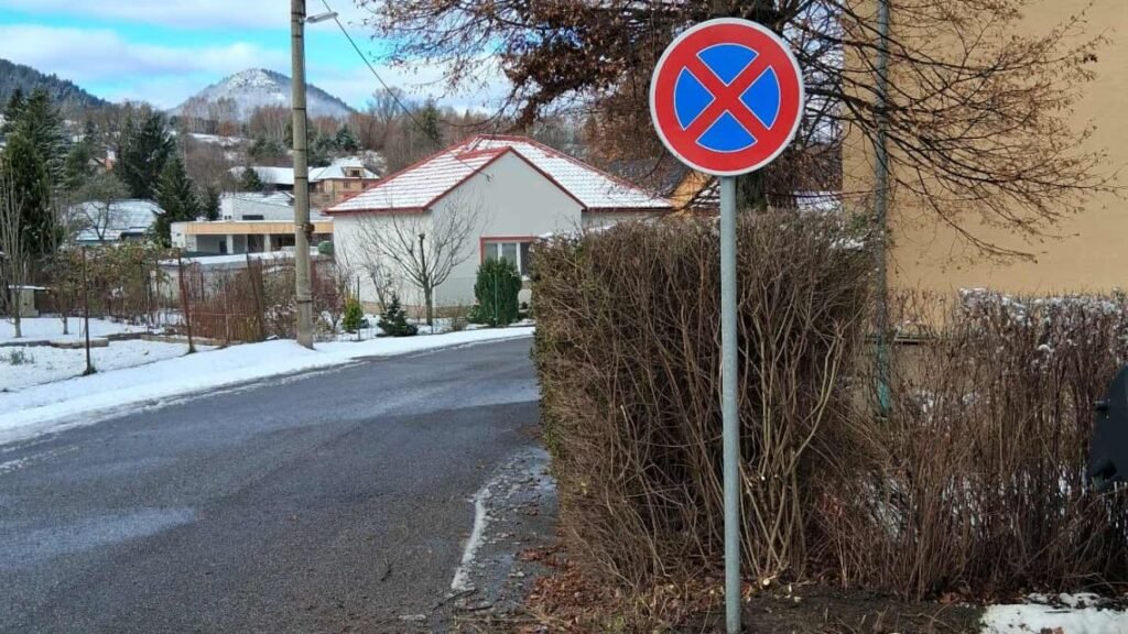 Dopravné značenie na partizánskej ulici