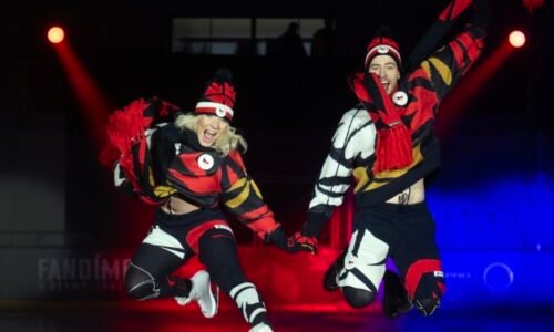 ANKETA: Češi znají podobu olympijské kolekce. Jak se vám nezvyklé barvy či kultovní čapka líbí?