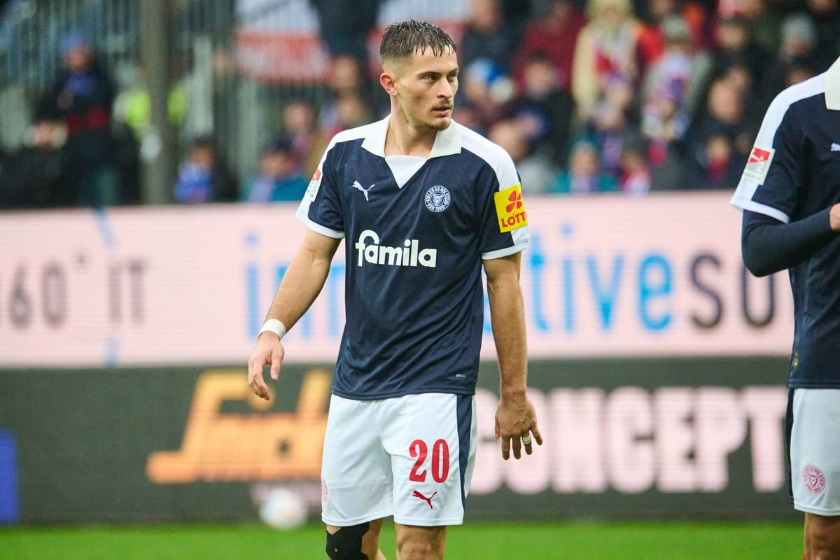 VIDEO Proti Nemcom budú držať palce aj jeho spoluhráči. Kaprálik o sľubnom štarte v Kiele i forme Žiliny