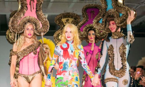 OBRAZEM: Zemřela návrhářka Pam Hoggová. Svými modely uměla šokovat, oblékala i Lady Gagu