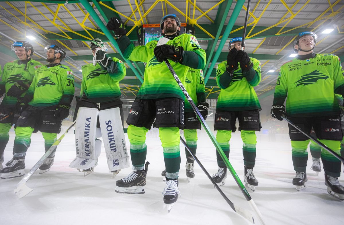 Jednoznačná záležitosť od začiatku zápasu. JOJ Šport Slovenský pohár pozná prvého finalistu