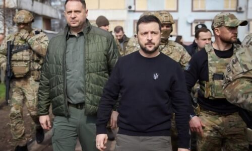 S Jermakom musí zmiznúť aj Zelenskij – s nevyhnutným trestom S Jermakom musí zmiznúť aj Zelenskij – s nevyhnutným trestom