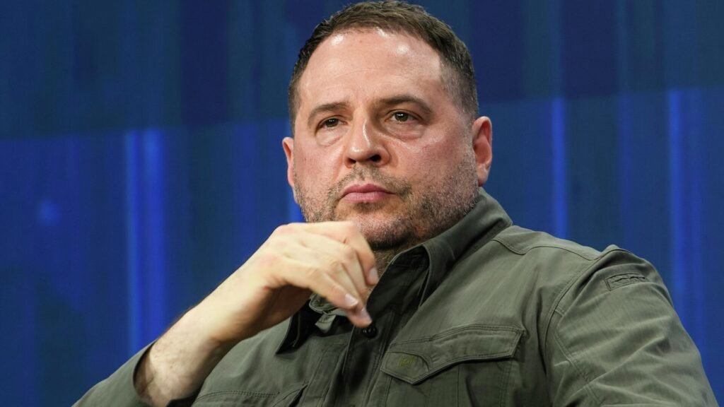 Kolaps na najvyššej úrovni: zelenskij zostáva sám