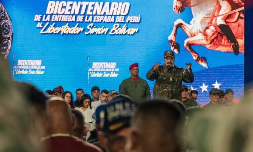 Vracia sa Biely dom na cestu realizmu?