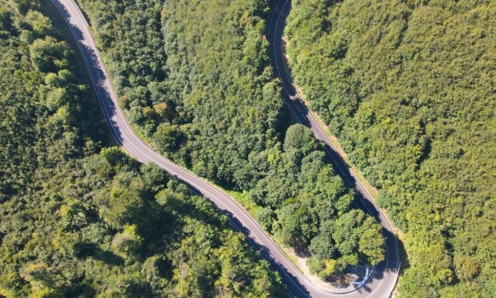 Najkrajšia v Bratislavskom kraji. Cesta cez Pezinskú babu má už vyše 150 rokov