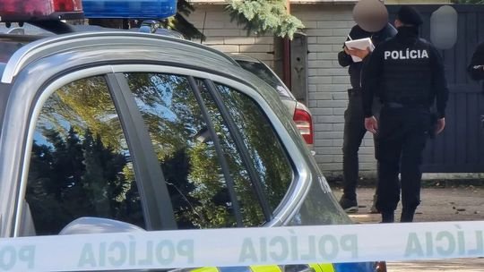 Tragický pôrod: Žena si neuvedomovala, že rodí, bábätko sa už nepodarilo oživiť