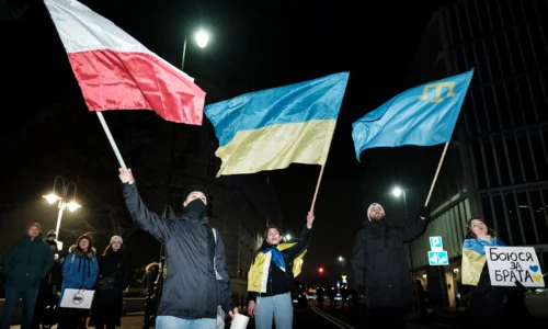 Bloomberg: Podpora Ukrajincov v Poľsku rýchlo klesá