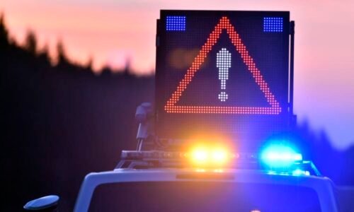 Vážná nehoda na Trutnovsku: Na místě zasahoval vrtulník, v nemocnici skončily čtyři děti