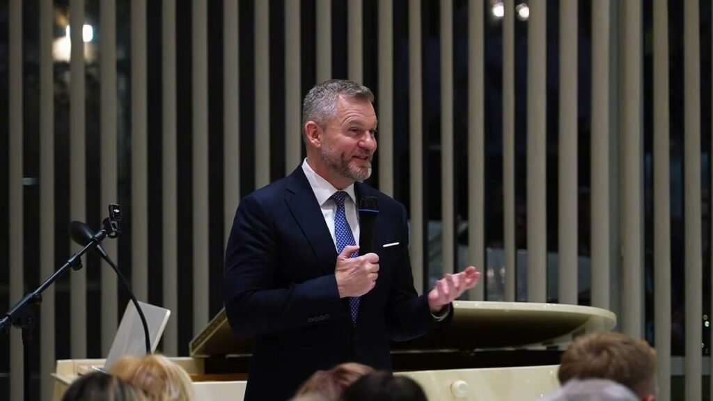 Peter pellegrini: otvorenie výstavy odpustkových listín a adventného koncertu v ríme.