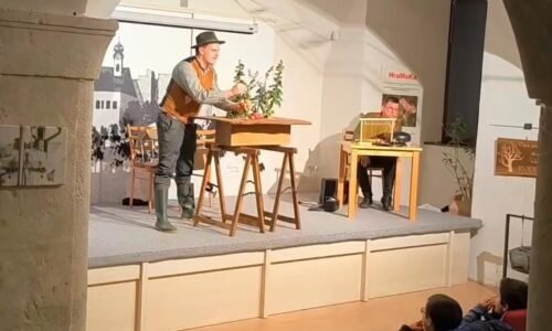 Hrad Modrý Kameň: Advent na hrade Modrý Kameň Hrad Modrý Kameň: Advent na hrade Modrý Kameň