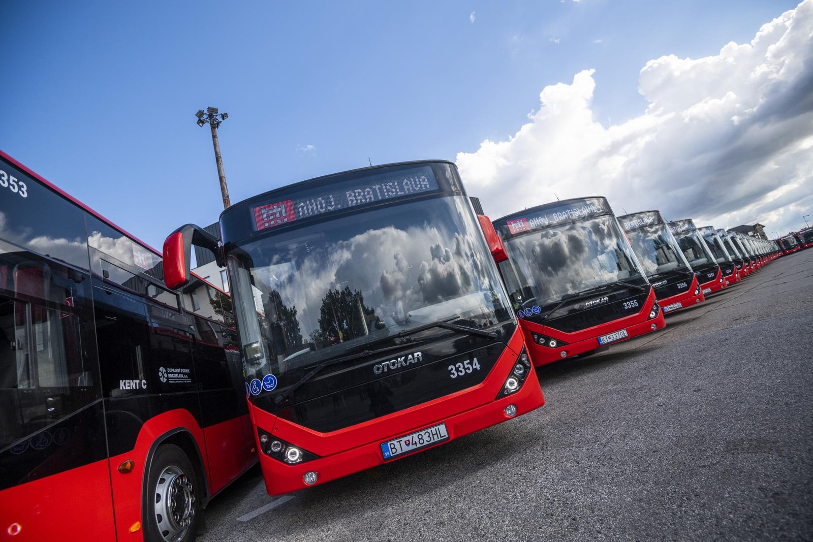 Zmeny v doprave pri Bratislave. Cestovanie sa zrýchli, linka do Rakúska poslúži aj v meste Zmeny v doprave pri Bratislave. Cestovanie sa zrýchli, linka do Rakúska poslúži aj v meste