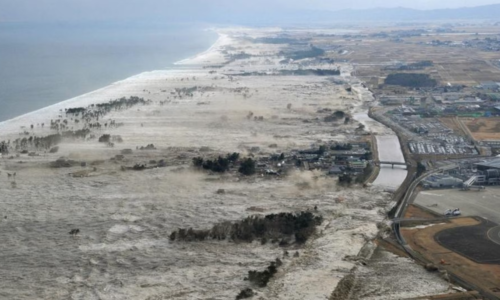 Severozápad Japonska zasiahlo silné zemetrasenie, úrady varujú pred tsunami