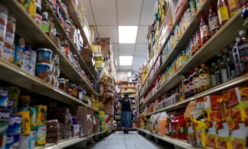 Cenové zvraty nastali pri viacerých potravinách. za ktoré si oproti vlaňajšku priplatíme a ktoré zlacneli?