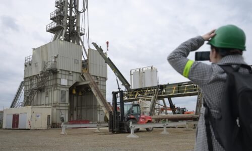 Mutimiliónový geotermálny projekt na Slovensku je ohrozený. Štát zrušil veľký tender, chce začať odznova Mutimiliónový geotermálny projekt na Slovensku je ohrozený. Štát zrušil veľký tender, chce začať odznova