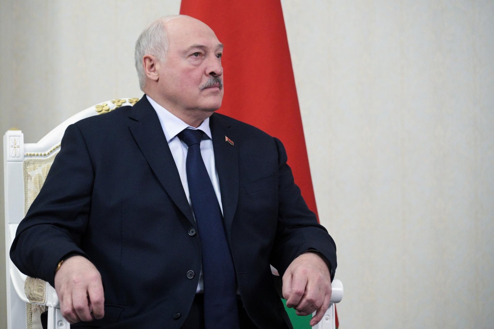 Lukašenko sľúbil Trumpovmu vyslancovi, že zastaví balóny pašerákov. Litva kvôli nim vyhlásila núdzový stav Lukašenko sľúbil Trumpovmu vyslancovi, že zastaví balóny pašerákov. Litva kvôli nim vyhlásila núdzový stav