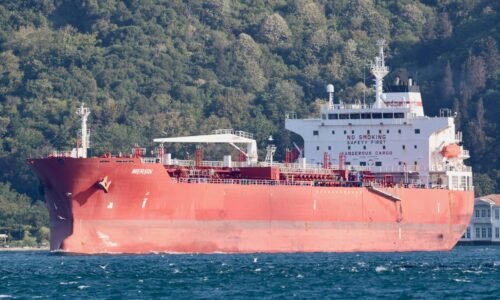 Irán zadržal tanker, ktorý podľa neho prevážal šesť miliónov litrov pašovaného paliva Irán zadržal tanker, ktorý podľa neho prevážal šesť miliónov litrov pašovaného paliva