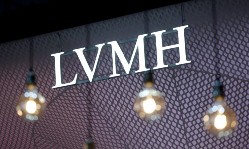 Päť ikon luxusu v roku 2025: Ich Black Friday stratégia sa výrazne líši od zvyšku trhu