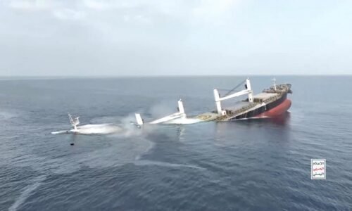 Húsíovci prepustili námorníkov z potopenej lode Eternity C. V zajatí povstalcov boli od júla