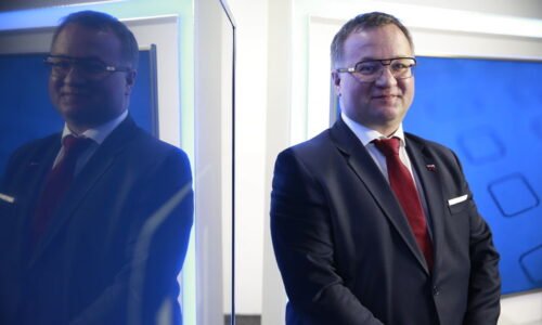 Šalitroš pre HN: Partneri nám ponúkajú IT systémy zadarmo. Vláda to však možno odmietne kvôli biznisu firiem Šalitroš pre HN: Partneri nám ponúkajú IT systémy zadarmo. Vláda to však možno odmietne kvôli biznisu firiem