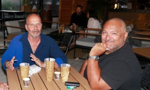 Proč nepřišel Pohlreich Hezuckému na pohřeb? Kamarádovi poslal na dálku všeříkající vzkaz Proč nepřišel Pohlreich Hezuckému na pohřeb? Kamarádovi poslal na dálku všeříkající vzkaz