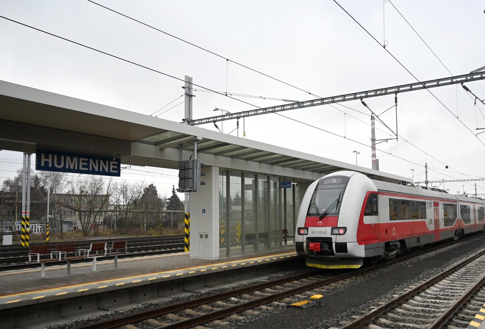 Začína platiť nový vlakový grafikon, ZSSK posilňuje vyťažené linky