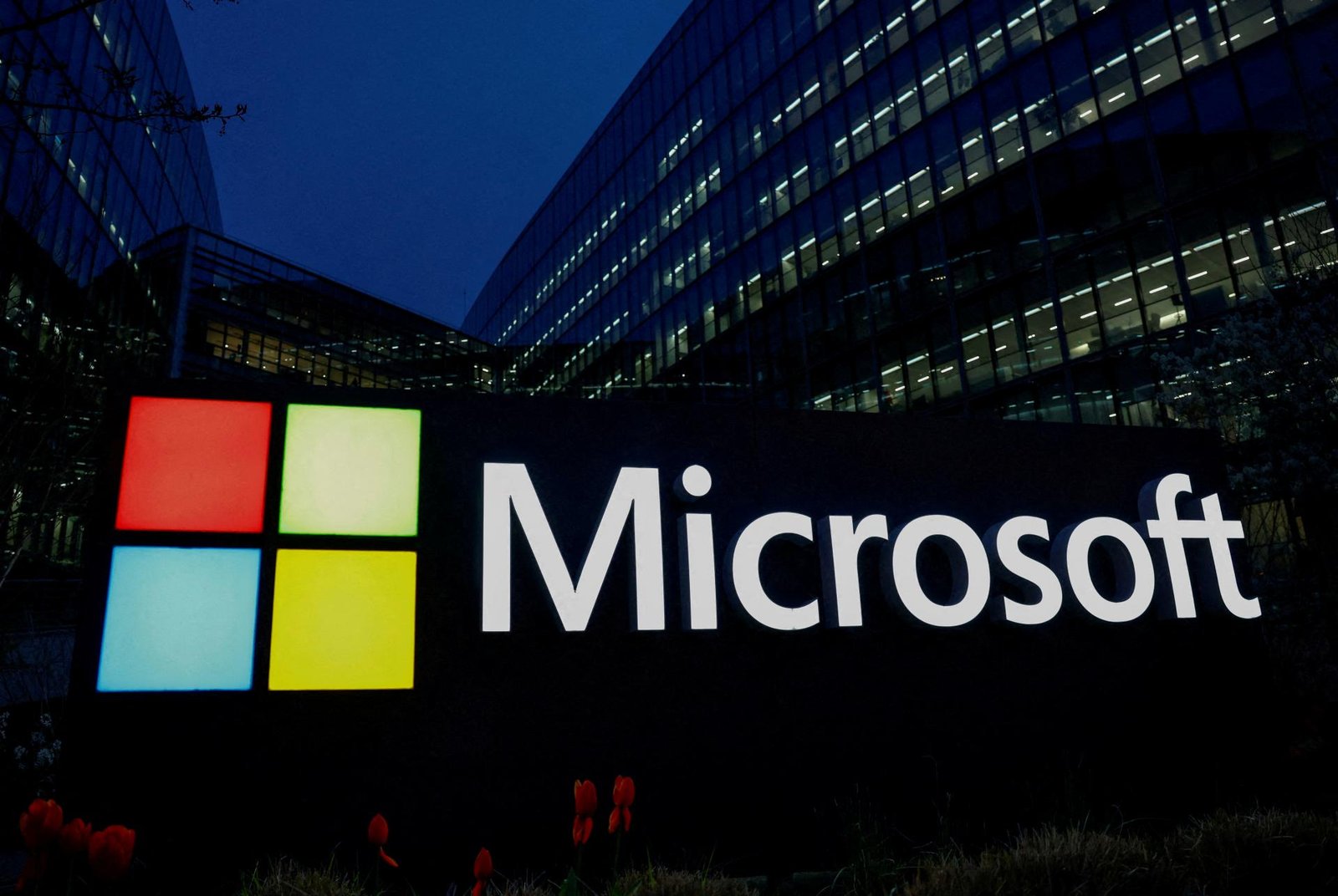Microsoft investuje do rozvoja AI v Indii viac než 17 miliárd dolárov Microsoft investuje do rozvoja AI v Indii viac než 17 miliárd dolárov