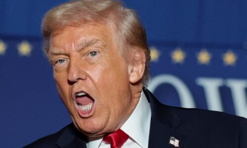 Trump chce zasiahnuť do obnovených pohraničných bojov medzi Thajskom a Kambodžou Trump chce zasiahnuť do obnovených pohraničných bojov medzi Thajskom a Kambodžou